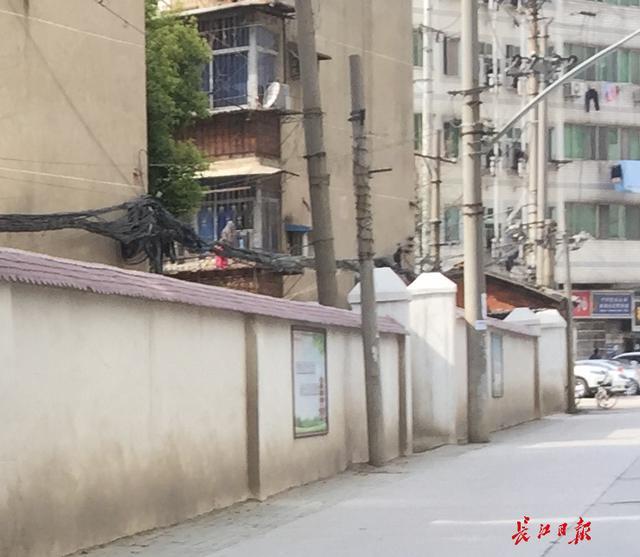怎么修改梦幻sf数据